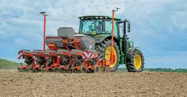 Seminatrice monogerme MAXIMA 3 al lavoro