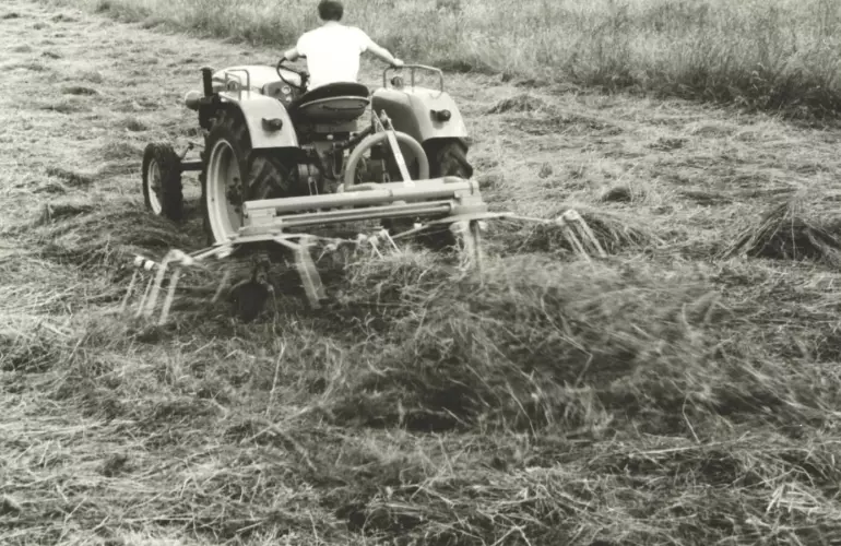 In 1970 launch of the first gyrotedder