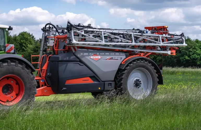 KARAN, a durable sprayer, ready to perform at all times with easy maintenance