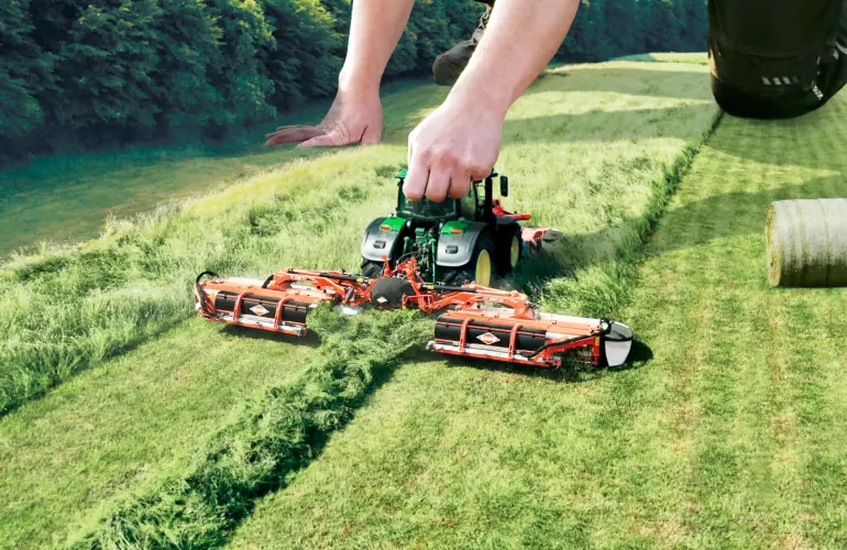 Macchine XXL - Fienagione