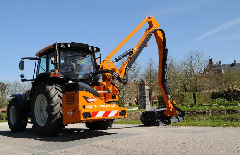 Braccio decespugliatore KUHN MULTI-LONGER GII 5057 P: la potenza in cinematica braccio dritto