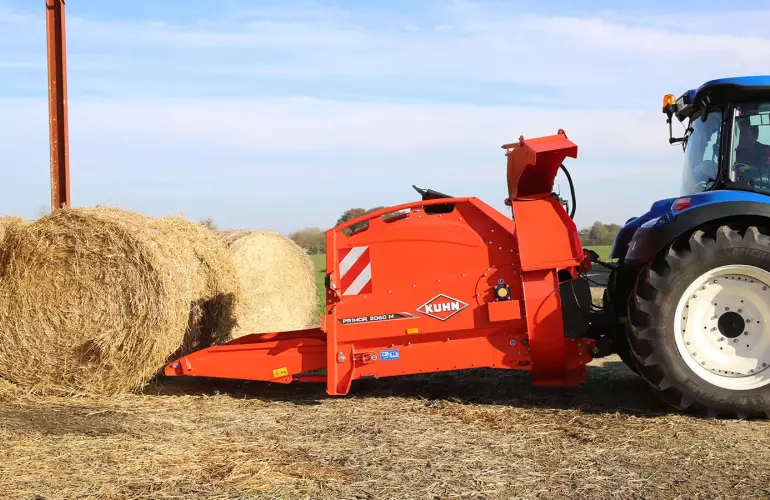 KUHN PRIMOR 2060 S in modalità distribuzione prodotti come alimento
