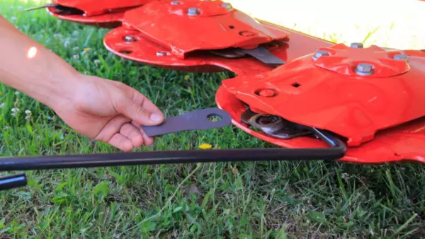 Risparmia tempo con il cambio rapido dei coltelli FAST-FIT