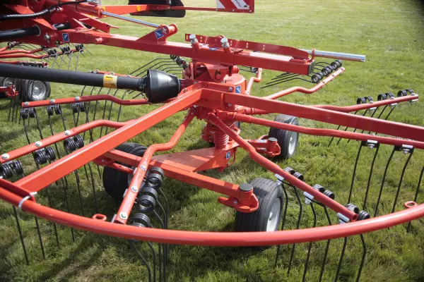 Sistema di sospensione rotore 3D per garantire una tenuta sul terreno