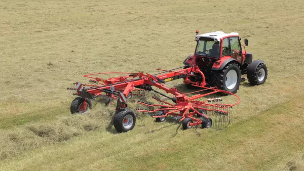 Regolazione della larghezza d'andana meccanica o idraulica su GA 7501 +