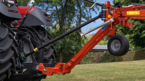 GA7932: attacco barra di traino