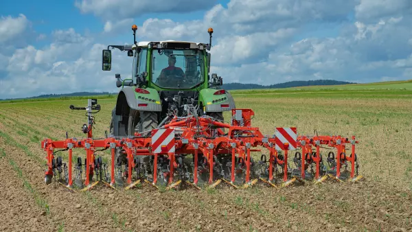 Foto delle zappe a dita della sarchiatrice ROWLINER