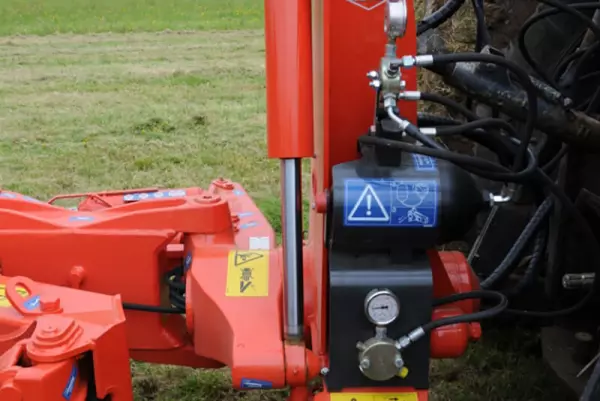 La testata Optidrive è disponibile sugli aratri MASTER 183.