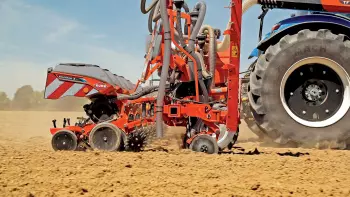 Il nuovo comando elettrico della seminatrice MAXIMA 3