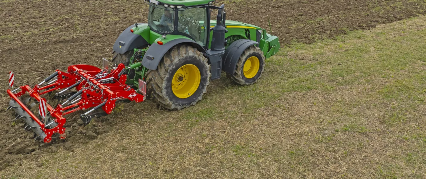 DT XL 300 al lavoro - tagliata