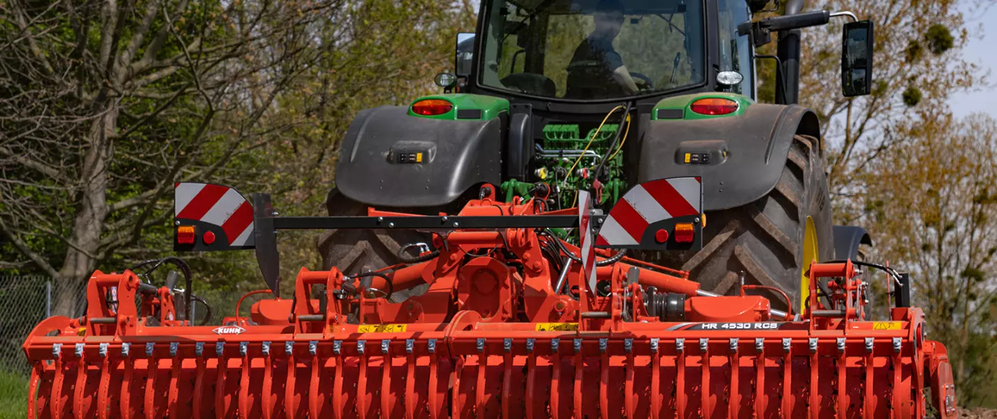 Modello HR 4530 RCS al lavoro