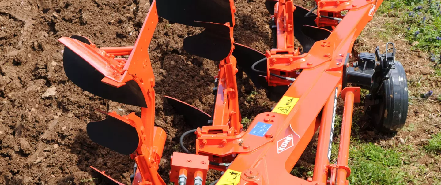 Gli ampi spazi liberi del MASTER 113 offrono un'eccezionale capacità d'interramento.